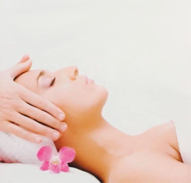 ΕΝΥΔΑΤΩΣΗ ΜΕ ΜΗΧΑΝΗΜΑ ΥΠΕΡΗΧΩΝ ΚΑΙ ΒΙΤΑΜΙΝΕΣ